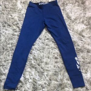 Blue nike leggings